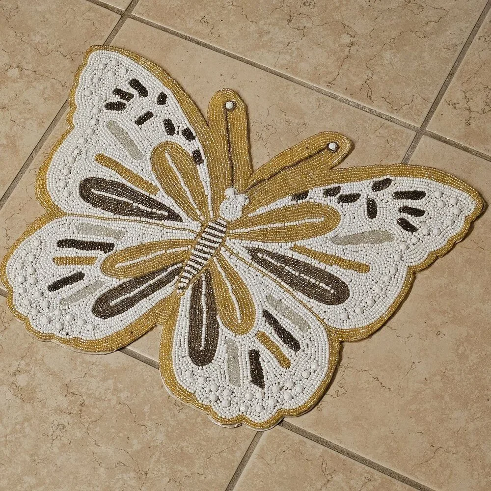 VERY RARE KIM SEYBERT BUTTERFLY WHITE GOLD CRYSTAL PLACEMAT CHARGER CENTERPIECE